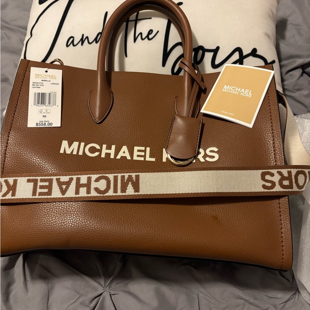 Michael Kors Beige Interior Handbag